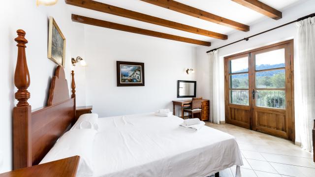 Rural Villa Son March