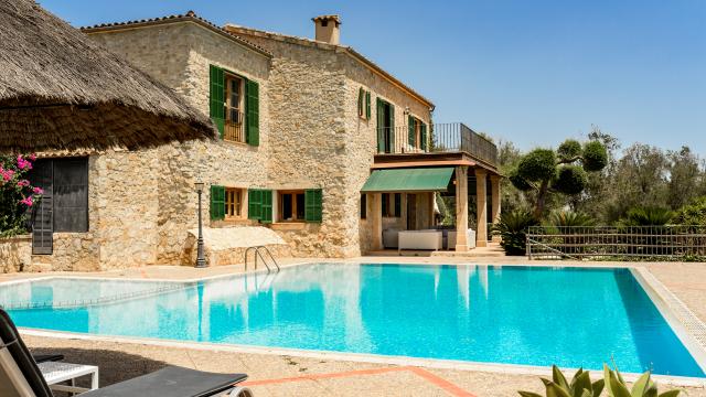 Rural Villa Son March