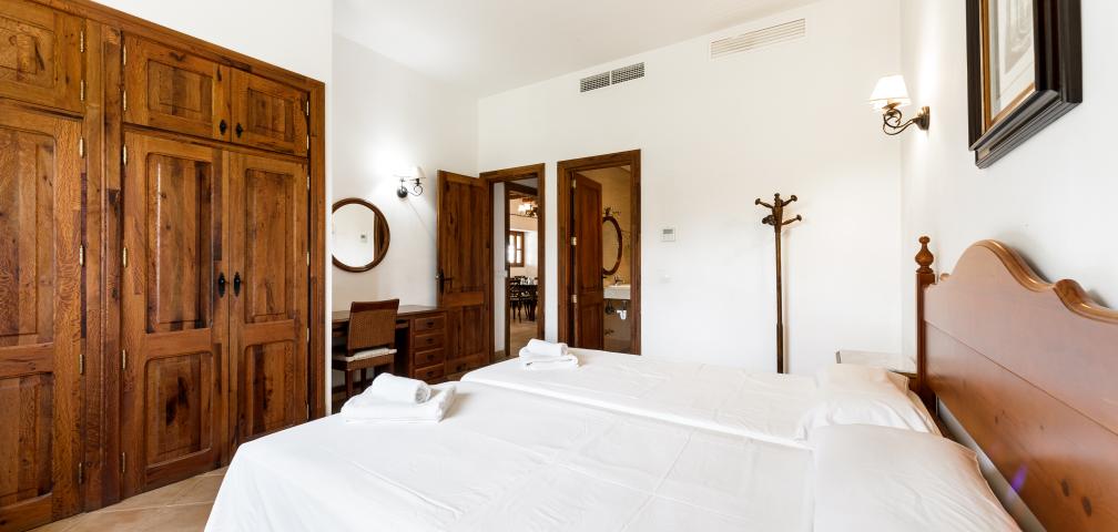 Rural Villa Son March