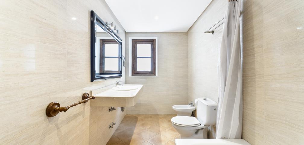 Rural Villa Son March