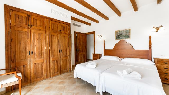 Rural Villa Son March