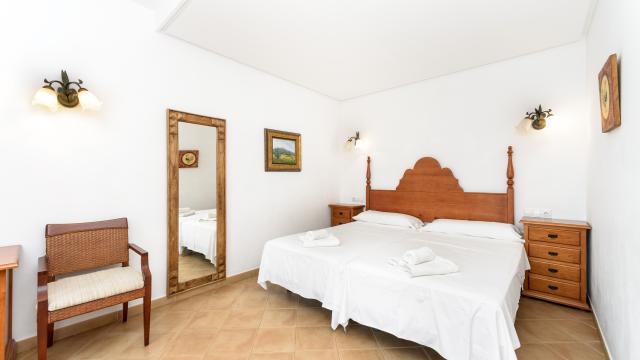 Rural Villa Son March