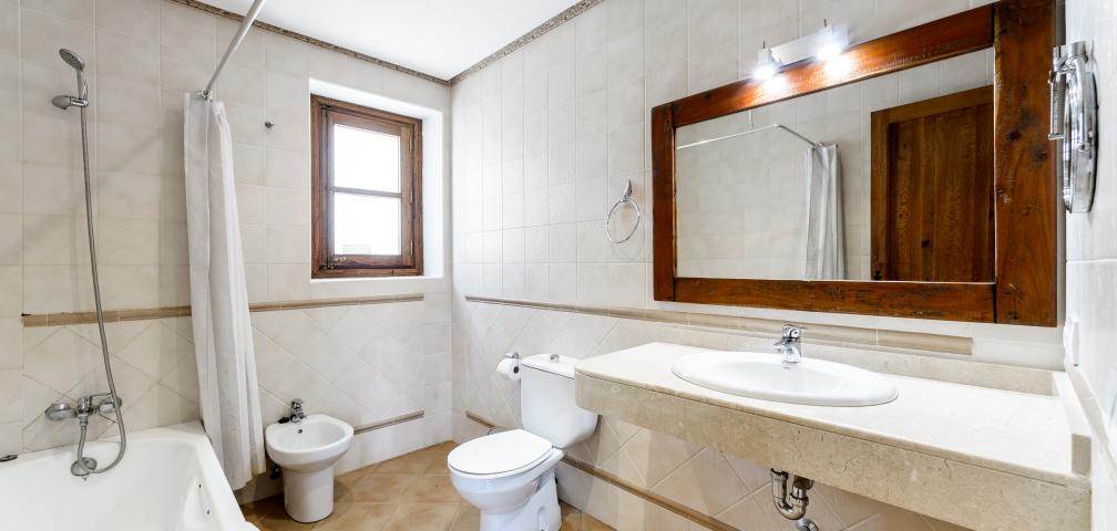 Rural Villa Son March