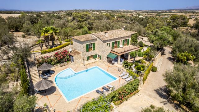 Rural Villa Son March