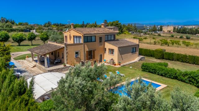 Rural Villa Llum