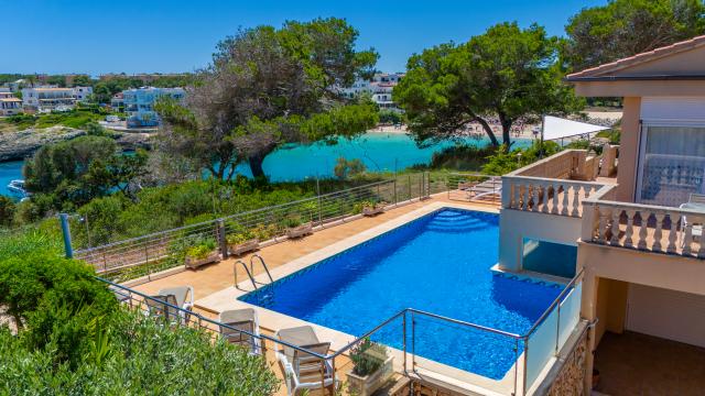 Urban Villa Jardín del Rey