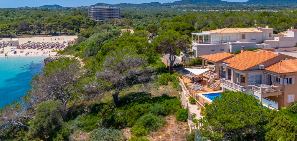 Urban Villa Jardín del Rey