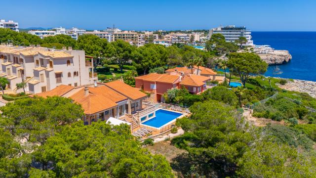 Urban Villa Jardín del Rey