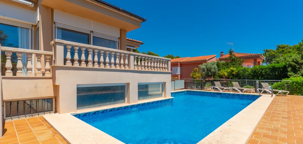 Urban Villa Jardín del Rey