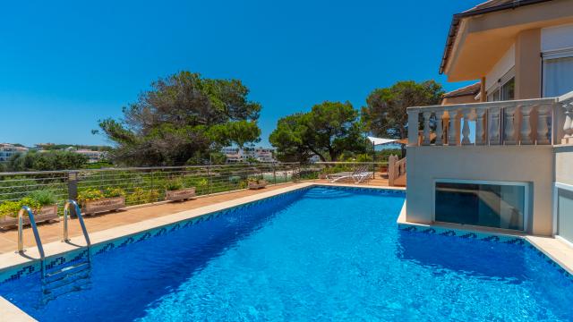 Urban Villa Jardín del Rey