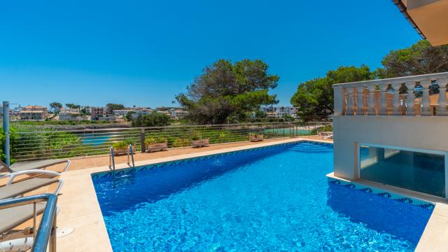 Urban Villa Jardín del Rey