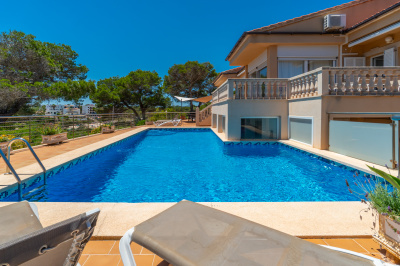 Villa Jardín del Rey