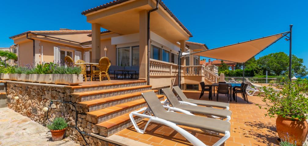 Urban Villa Jardín del Rey