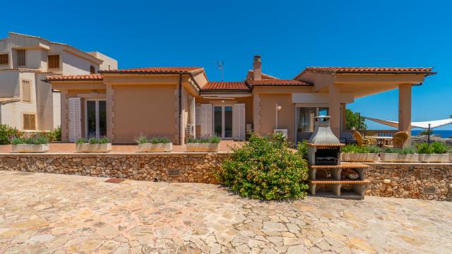 Urban Villa Jardín del Rey