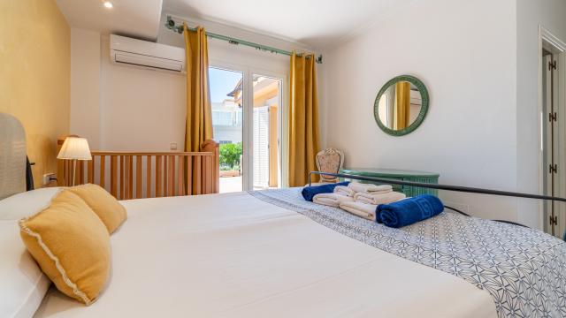 Urban Villa Jardín del Rey