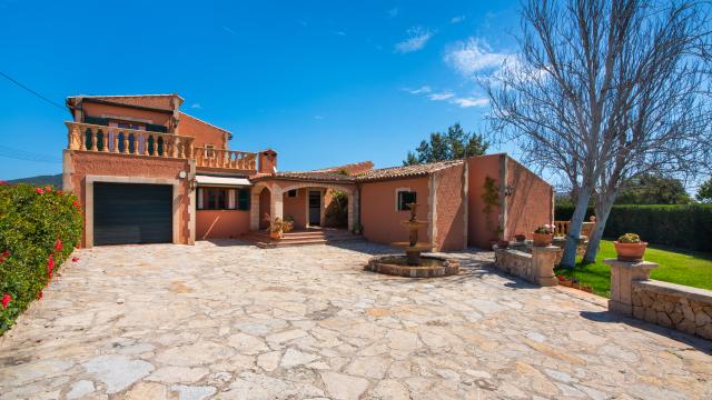 Rural Villa Es Fasser