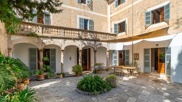 Town House Aixa