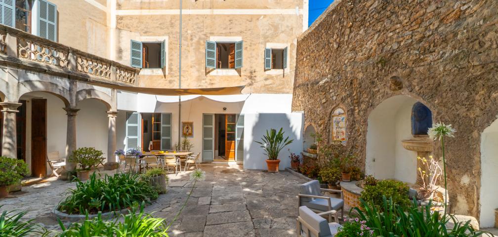 Town House Aixa