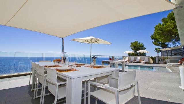 Urban Villa Can Ema