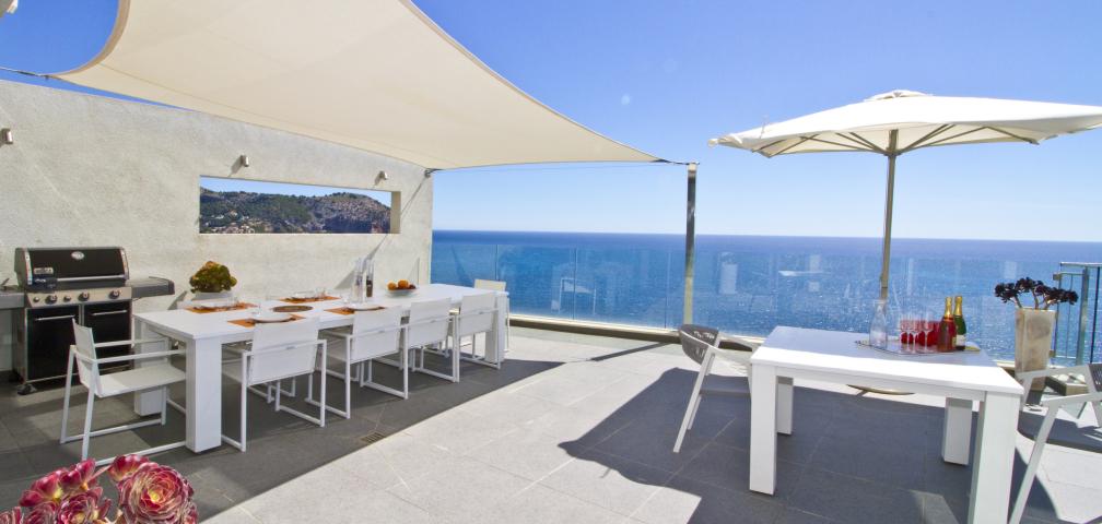 Urban Villa Can Ema