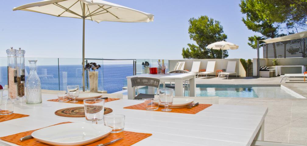 Urban Villa Can Ema