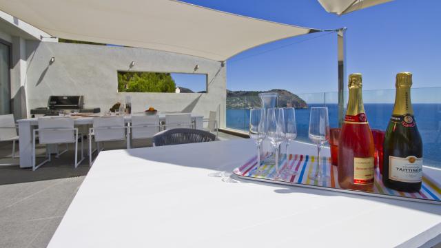 Urban Villa Can Ema