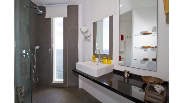 Urban Villa Can Ema
