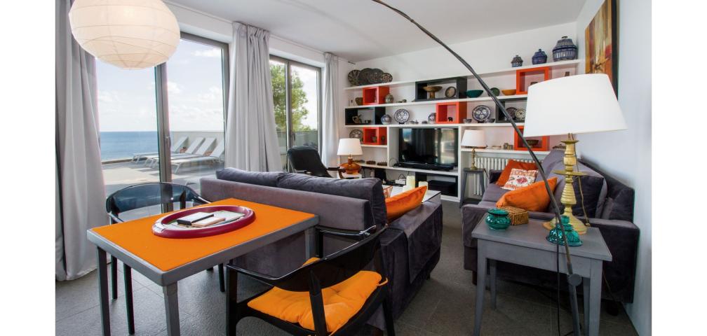 Urban Villa Can Ema