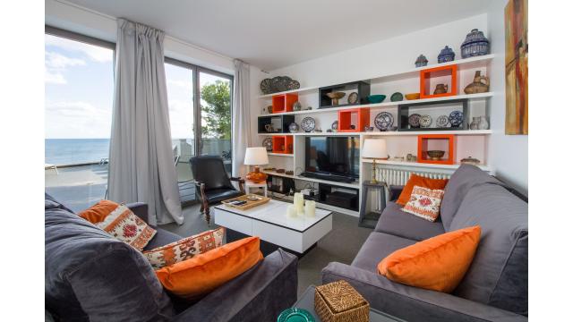 Urban Villa Can Ema