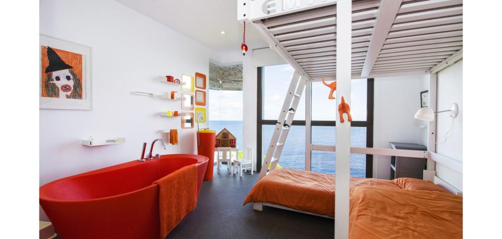 Urban Villa Can Ema