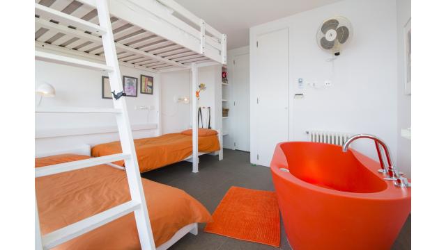 Urban Villa Can Ema