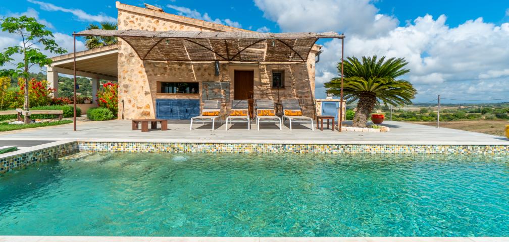 Rural Villa Desigual