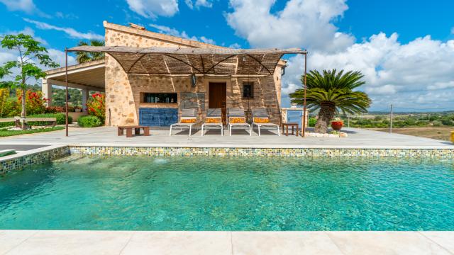 Rural Villa Desigual