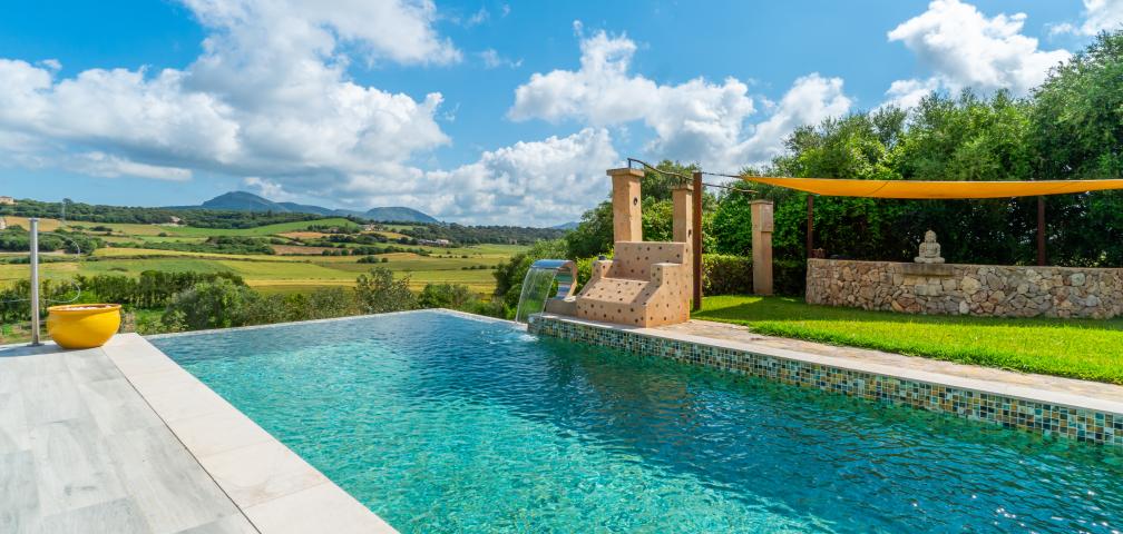 Rural Villa Desigual