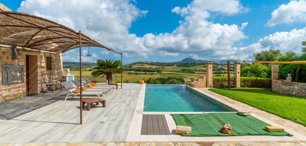 Rural Villa Desigual