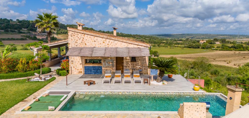 Rural Villa Desigual