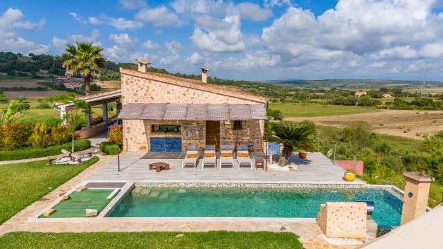 Rural Villa Desigual