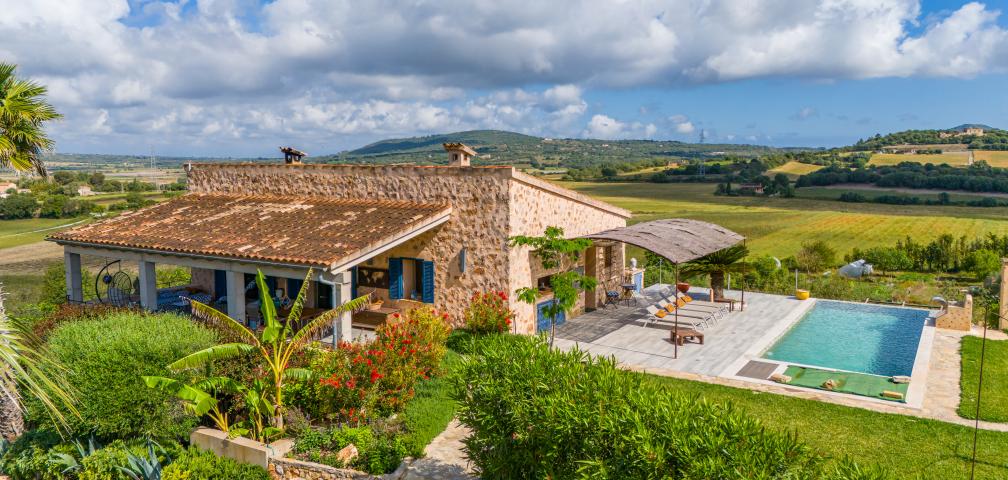 Rural Villa Desigual