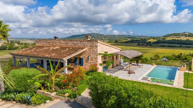 Rural Villa Desigual