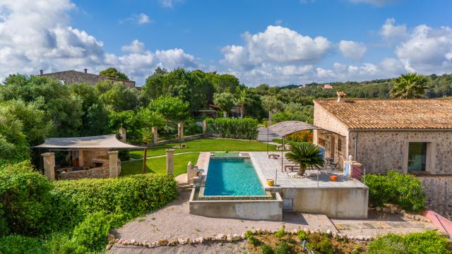 Rural Villa Desigual