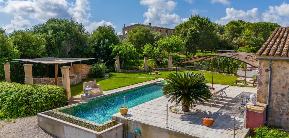 Rural Villa Desigual