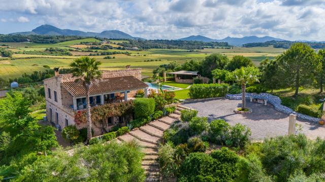 Rural Villa Desigual