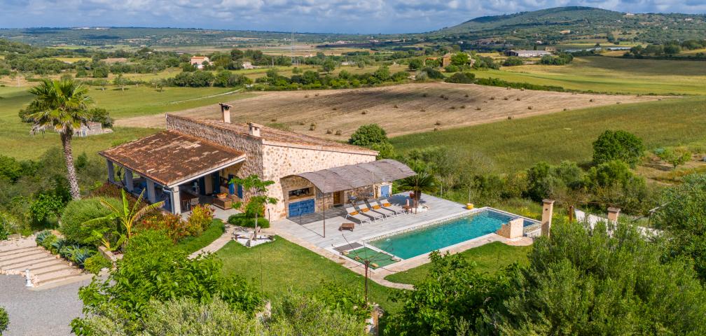 Rural Villa Desigual