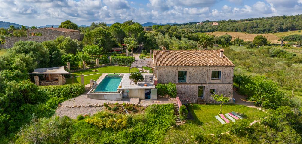 Rural Villa Desigual
