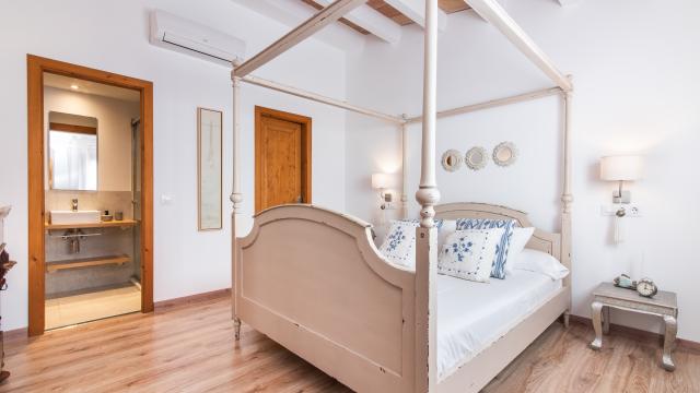 Rural Villa Es Badei