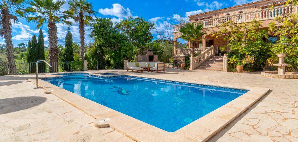 Rural Villa Can Roca