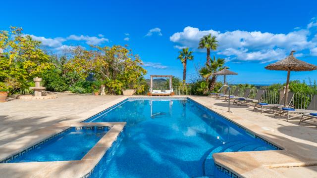 Rural Villa Can Roca