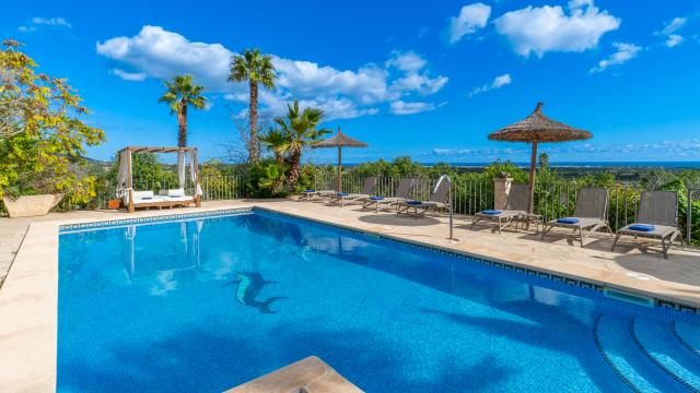 Rural Villa Can Roca