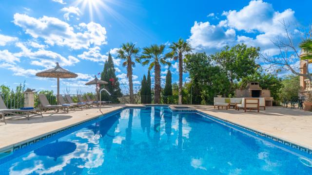 Rural Villa Can Roca