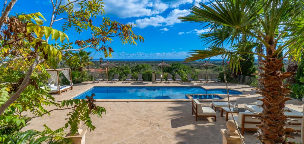 Rural Villa Can Roca